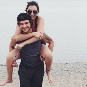 Meet your Posher, Dani